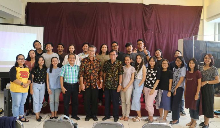 Jangankan Hanya Beda Partai Politik dan Agama, Bahkan Musuh Tetap Didoakan dan Dikasihi! (Lukas 6: 27-36)