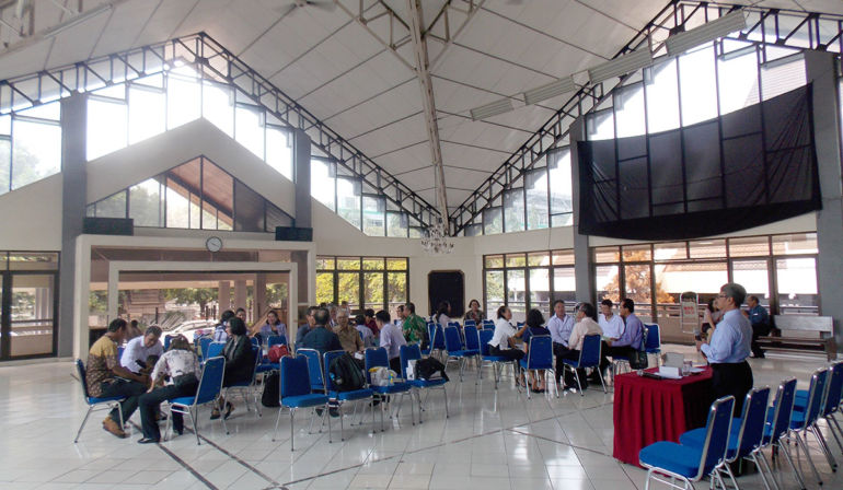 Bertahan dalam Kasih dan Pengampunan (Lukas 15: 11-32)