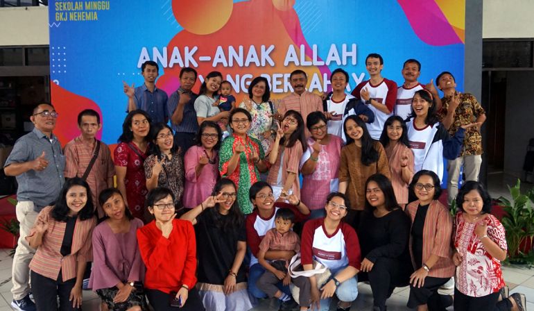 Berkarya Sebagai Penjala Manusia di Zaman Ini  (Matius 4: 18-25)